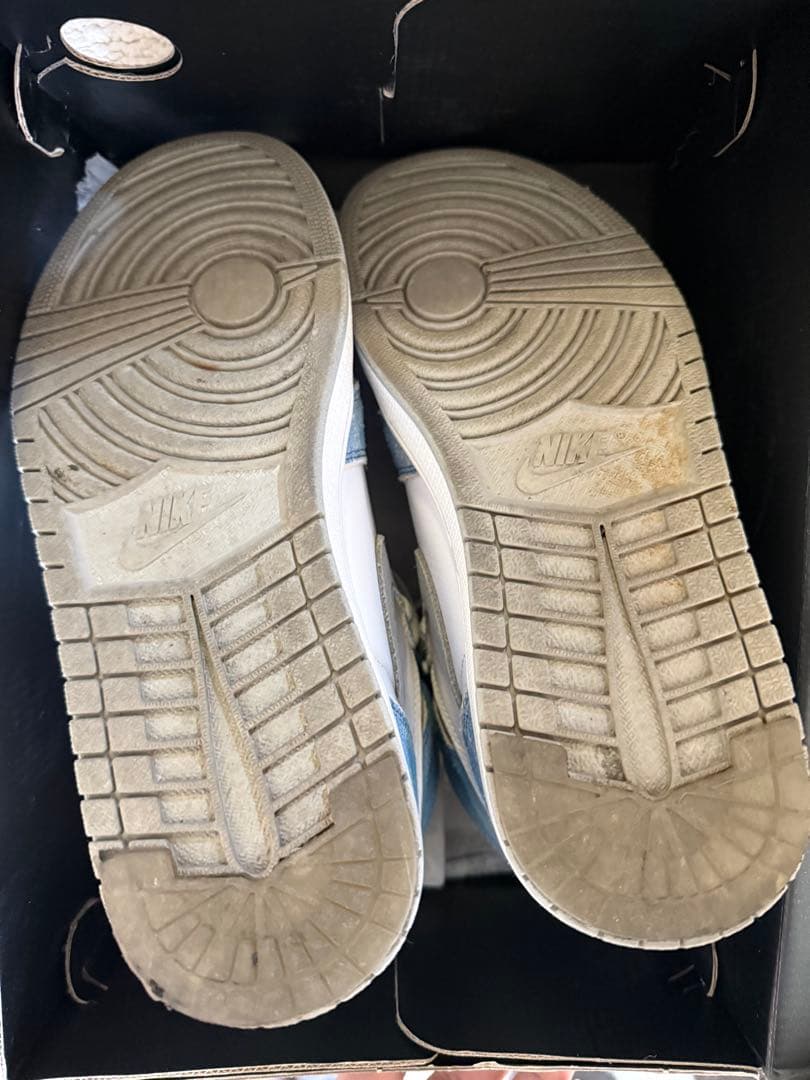スニーカー NIKE AIR JORDAN1 ハイパーロイヤル