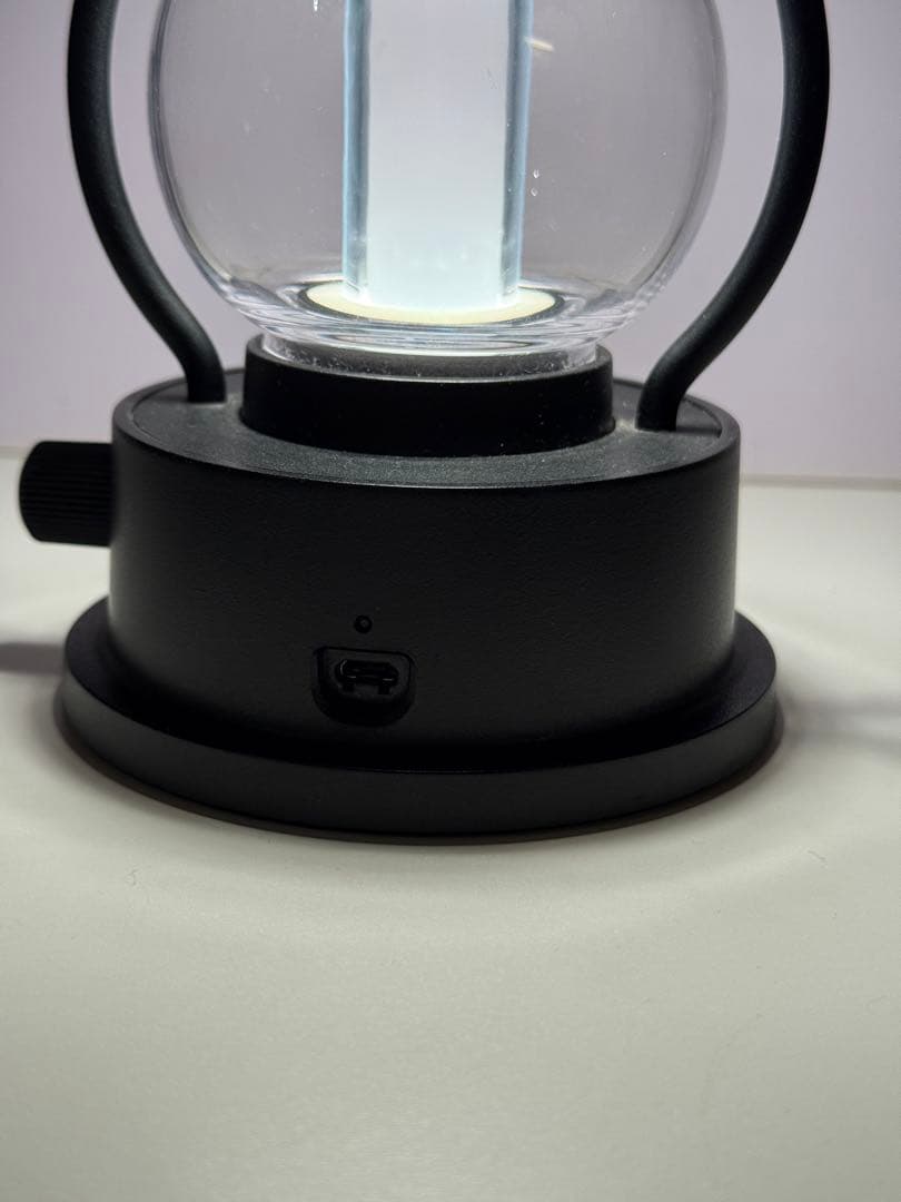 BALMUDA ブラック LED ランタン