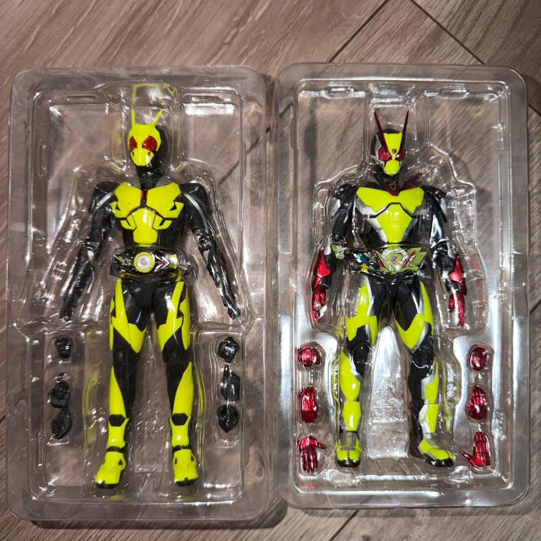 SHフィギュアーツ　仮面ライダーゼロワン・ゼロツーセット