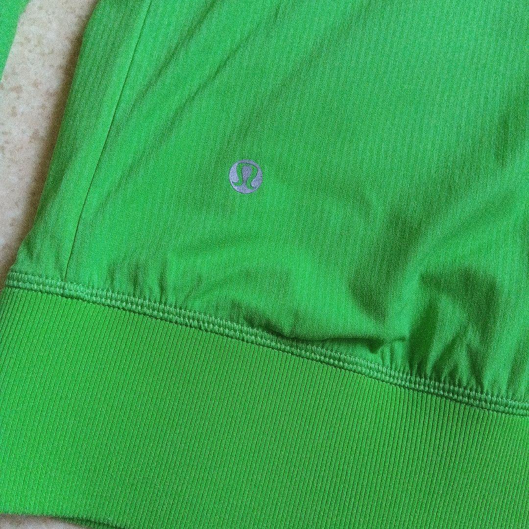美品　lululemon athletica グリーンウィンドブレーカー