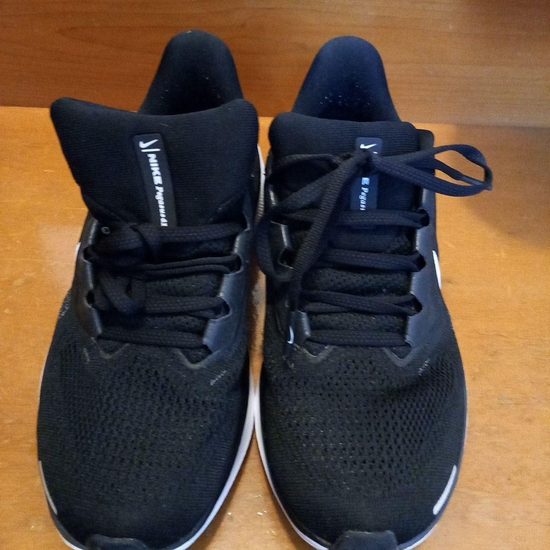Nike ブラックシューズ トレッドソール