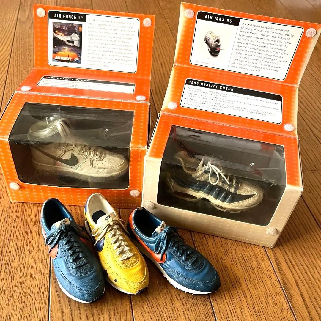 NIKE スニーカー　フィギュア　AIRMAX95 LDV waffle