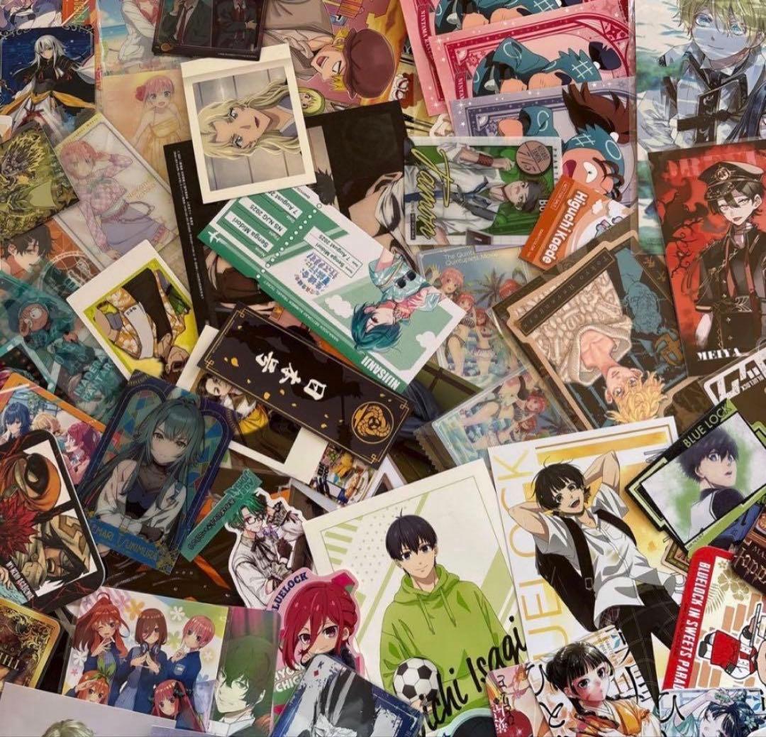 A.アニメグッズ 紙類　紙雑貨　薄物　大量　まとめ売り