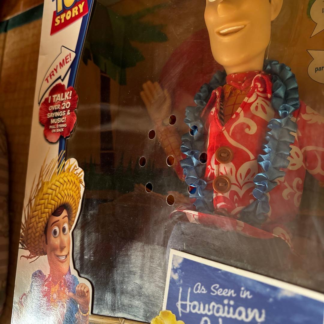 ハワイアンToy Story Woody トーキングアクションフィギュア