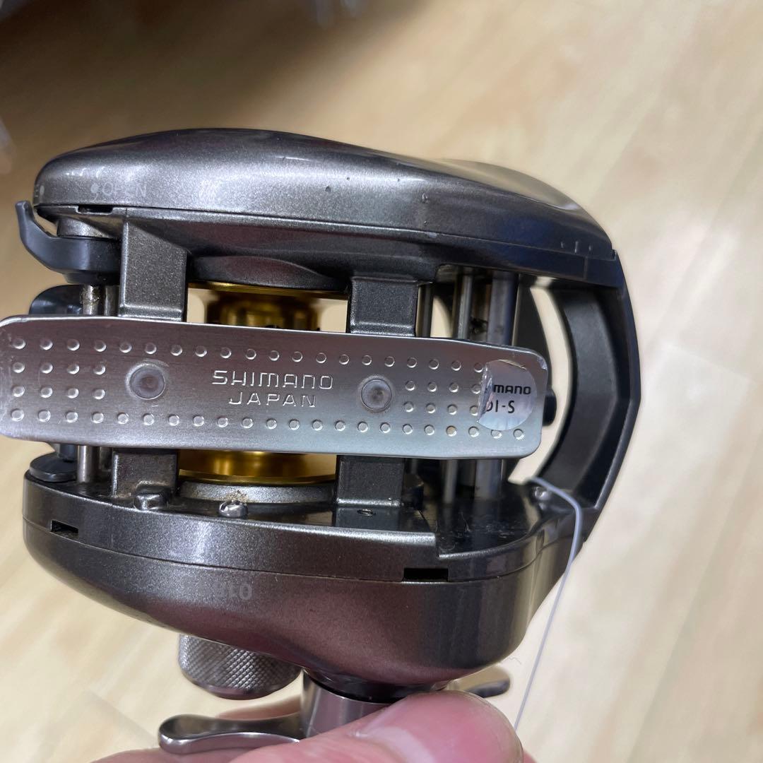 SHIMANO NIUM XT ベイトリール