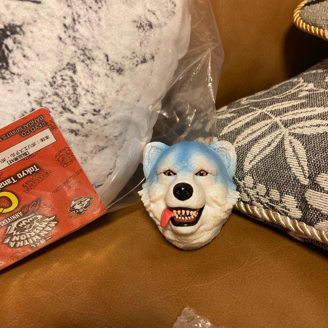 一番くじ MAN WITH A MISSION 2セット　クッション　マグネット