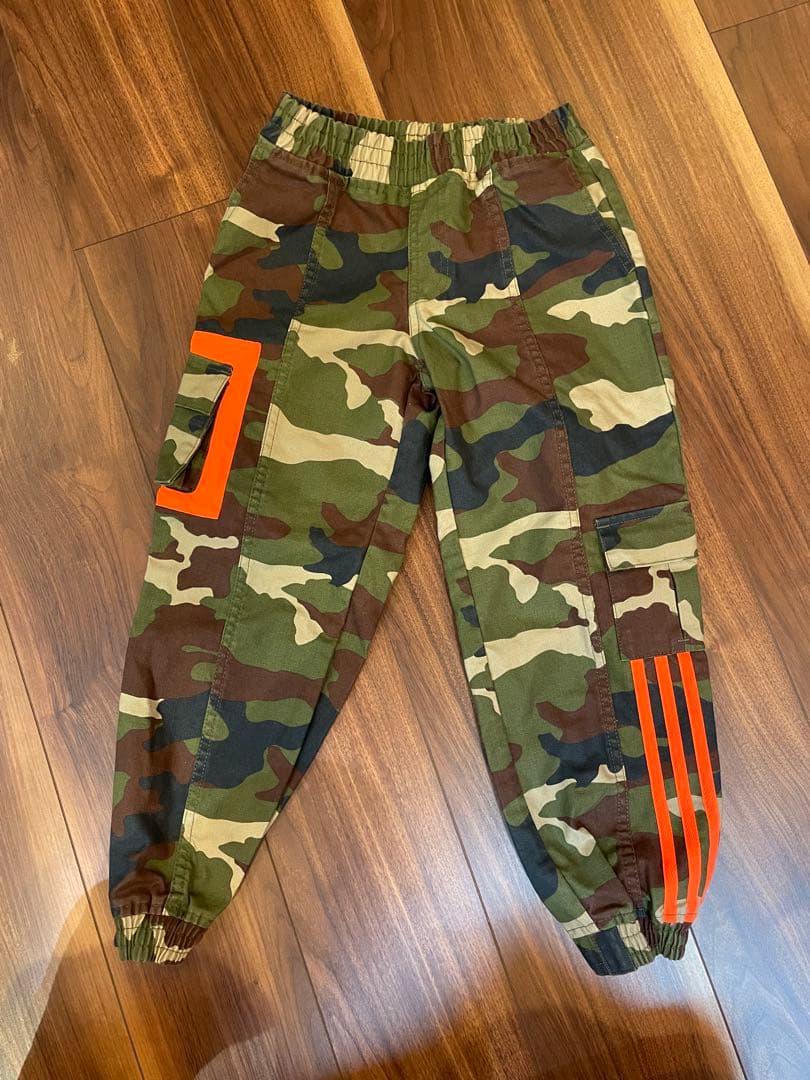 adidas IVY PARK コラボ　キッズ130 迷彩柄ウェアセット