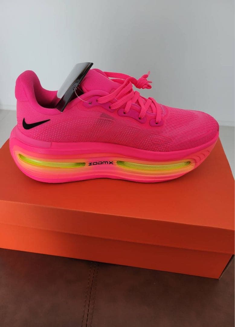 Nike ウィメンズズーム ボメロ プレミアム24.5cm 新品