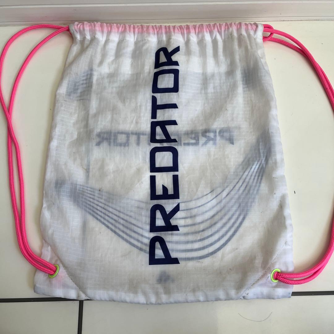 adidas Predator サッカーシューズ ホワイト/ピンク/イエロー