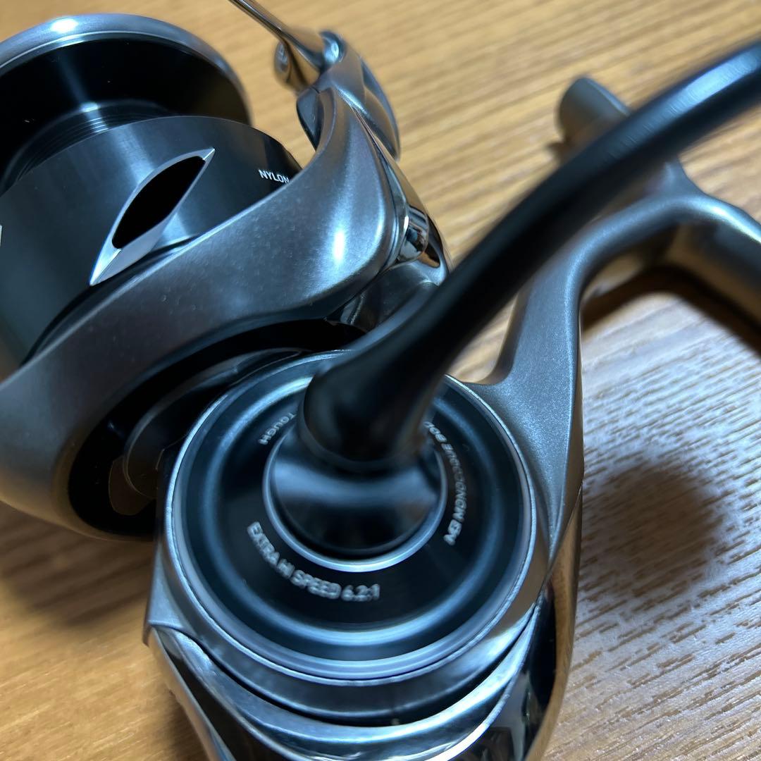 Bb vv 25カルディア LT5000-CXH スピニングリール