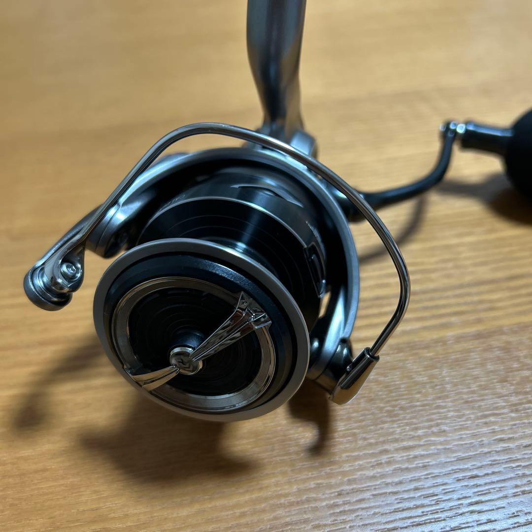 Bb vv 25カルディア LT5000-CXH スピニングリール