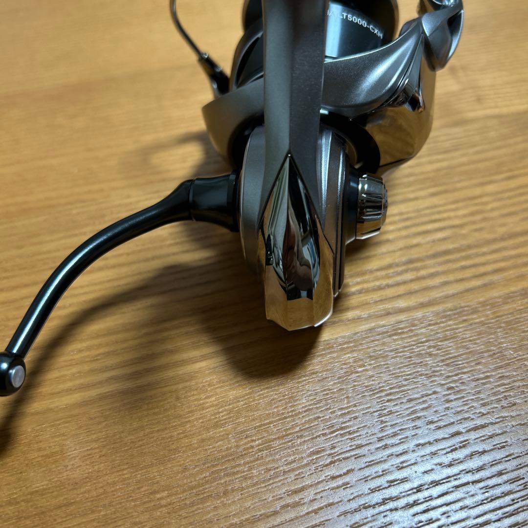 Bb vv 25カルディア LT5000-CXH スピニングリール