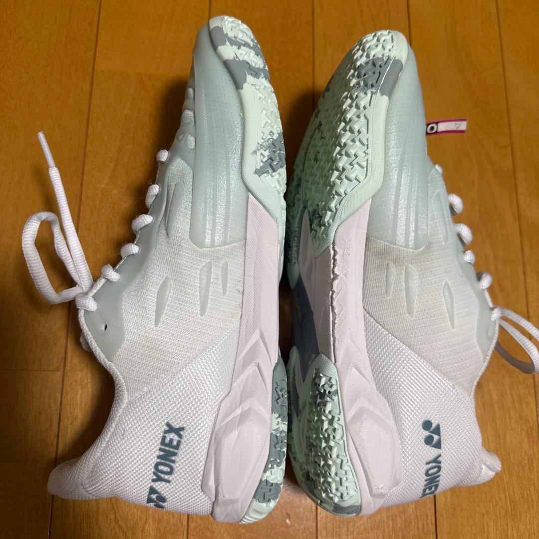 YONEX バドミントンシューズ ライトブルー24.5cm