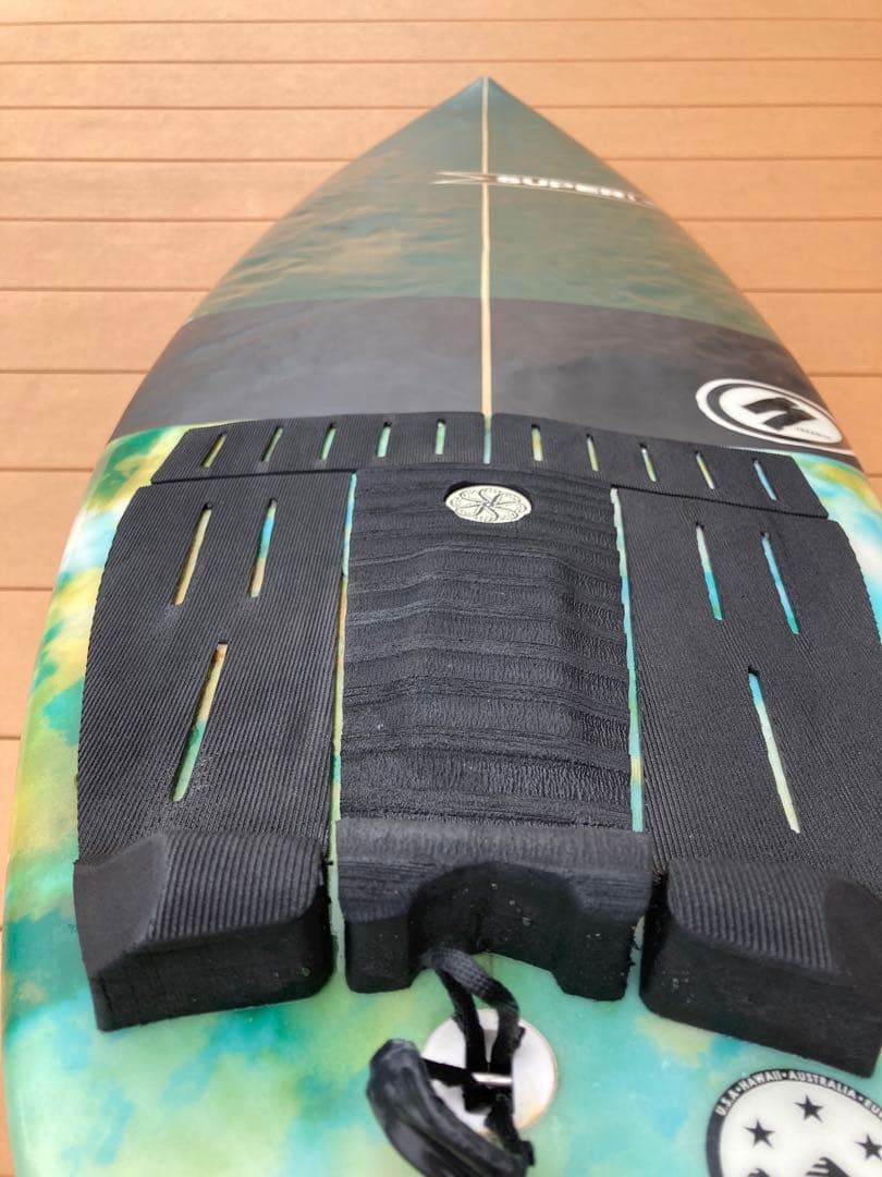 スーパーブランド　サーフボード　スーパーマル　5.11ft 27ℓ ショート