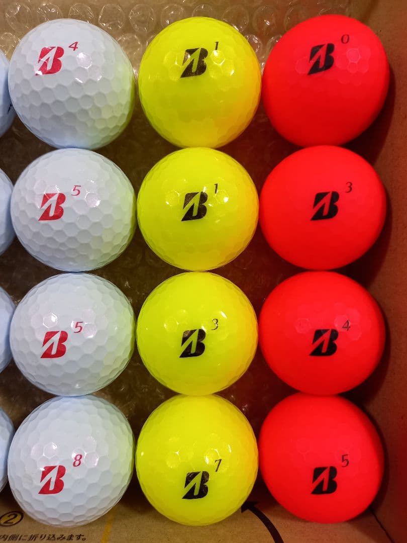 美品ブリヂストンTOUR B JGR ロストボール24球