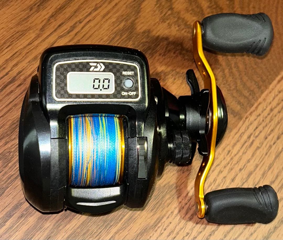 DAIWA ダイワ ライトゲーム ICV 150H 右ハンドル