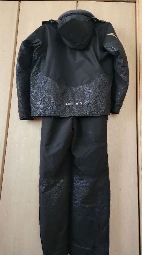 「新品同様」NEXUS フィッシングスーツ GORE-TEX 上下セット