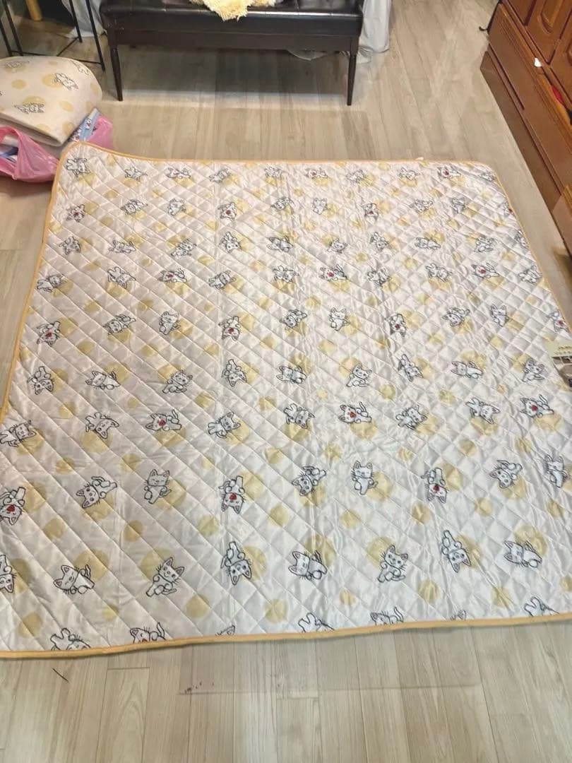 ノンタン ルームマット　マルチカバー クッション　セット　しまむら　アベイル