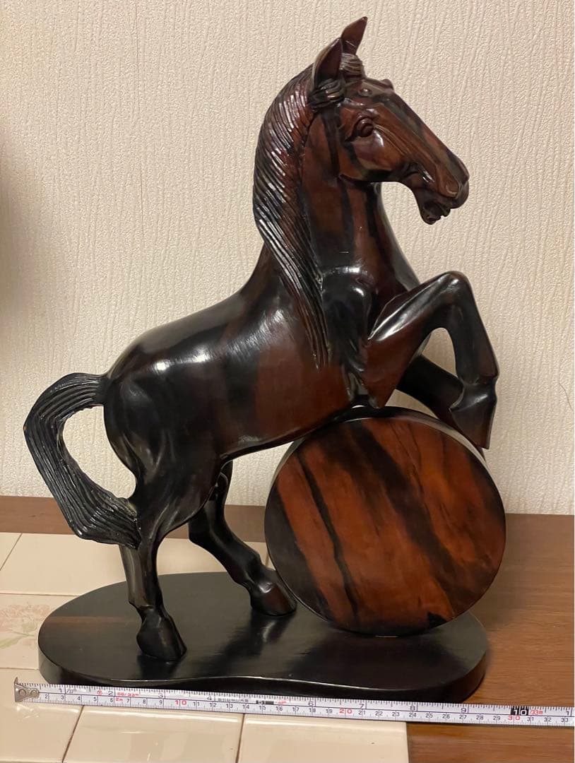 ビンテージ　天然木　無垢材　縞黒檀　跳ね馬　縁起物　置物　レトロ　彫刻　骨董品