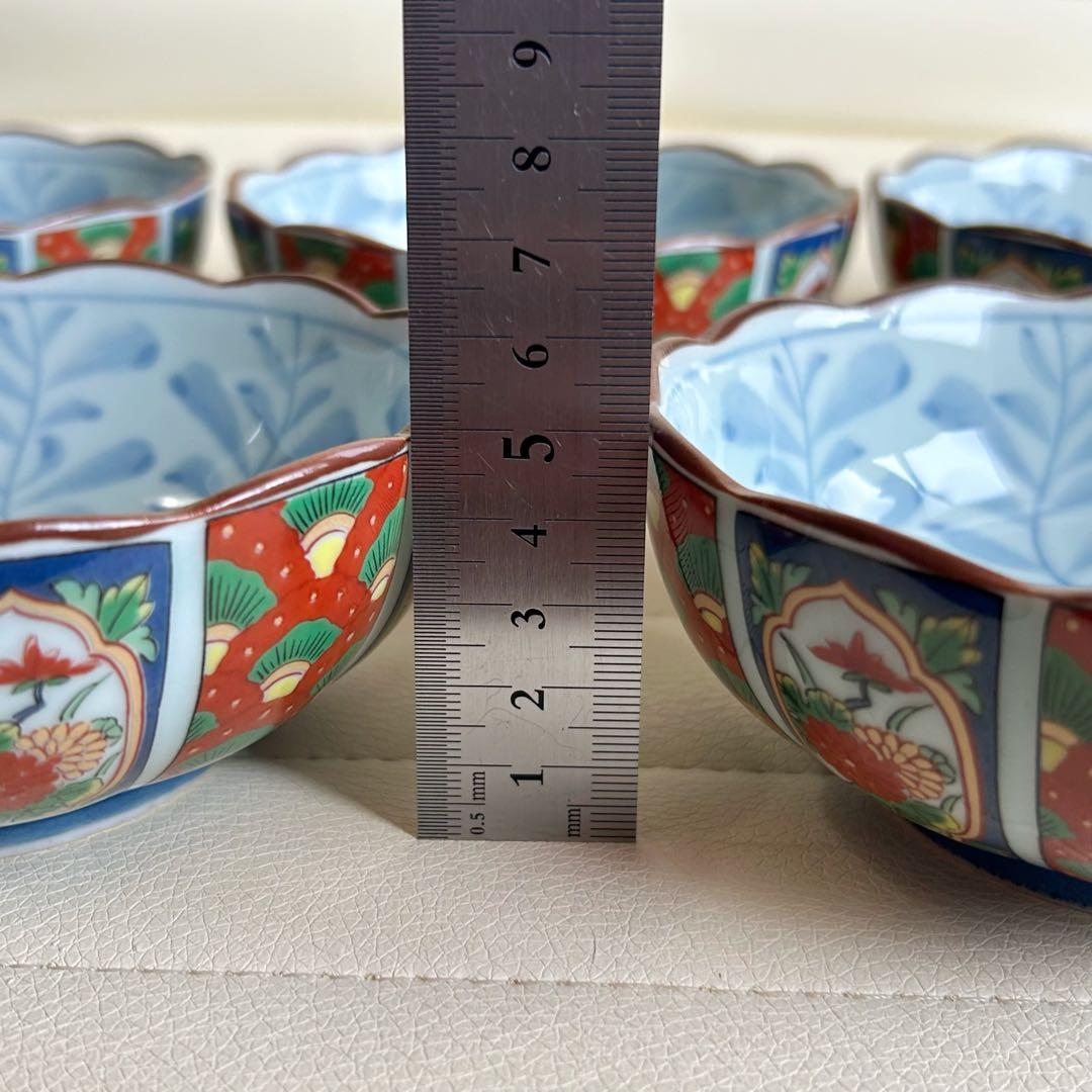 有田焼　清秀　菊割小鉢揃　５枚セット　輪花鉢　色絵　煮物鉢　中鉢　古伊万里　赤絵