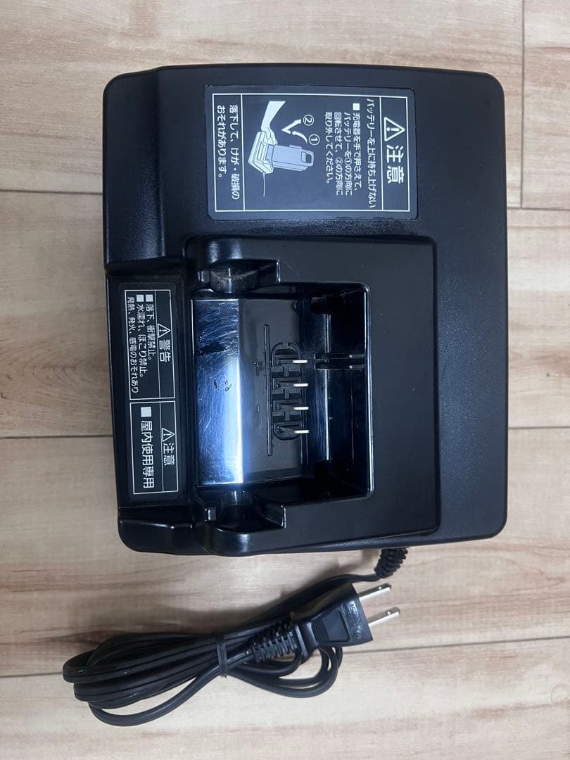 Panasonic NKJ092Z 充電器
