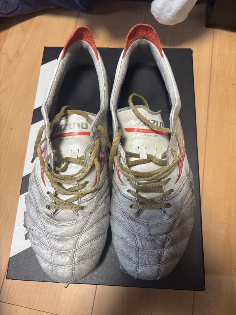 Mizuno モレリア　NEO4 Japan 限定モデル