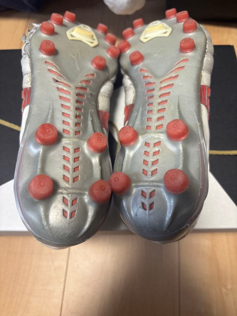 Mizuno モレリア　NEO4 Japan 限定モデル