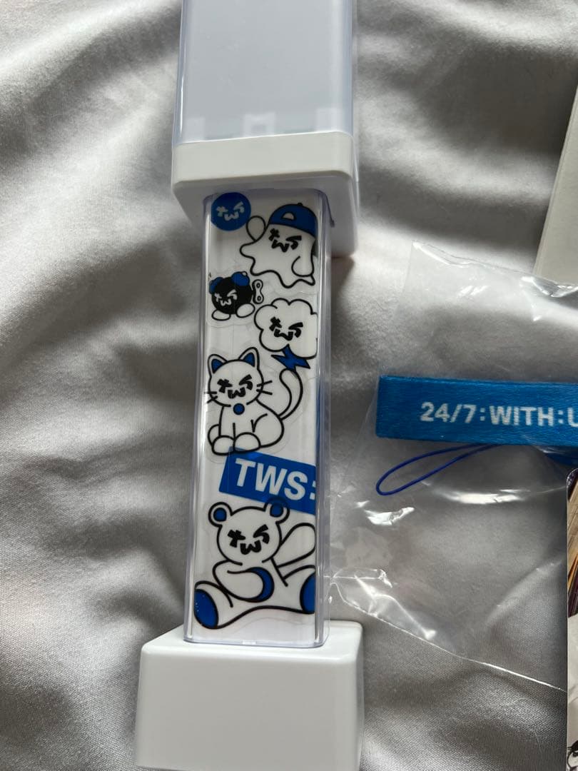 TWS ペンライト 42