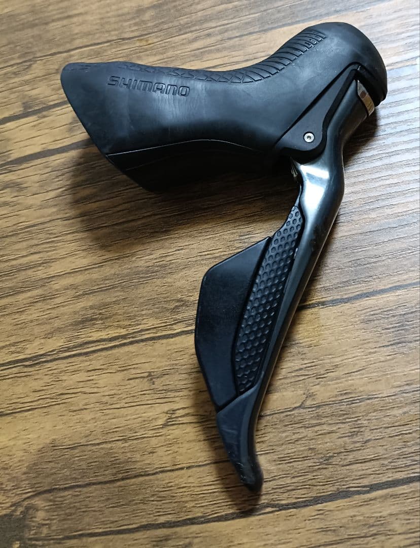 【美品】シマノ ULTEGRA Di2 ST-R8070 油圧ブレーキSTI右