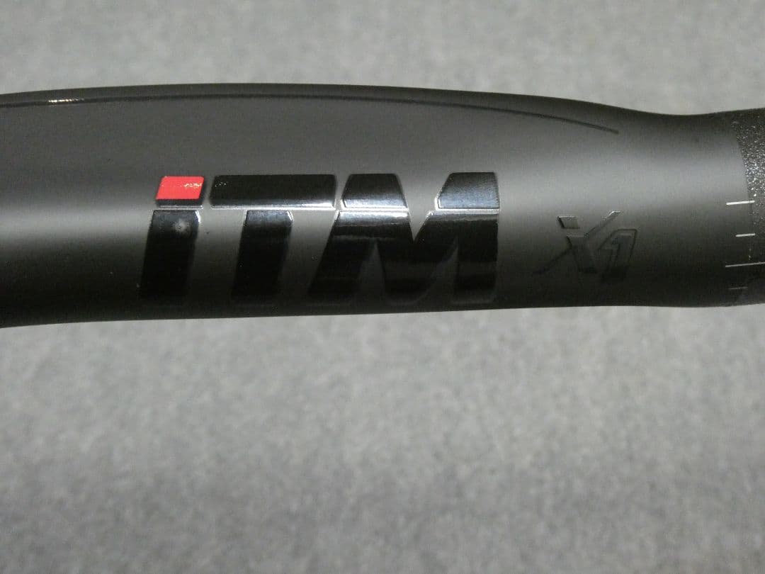 ITM　カーボンハンドル　X-ONE　マットブラック 400mm