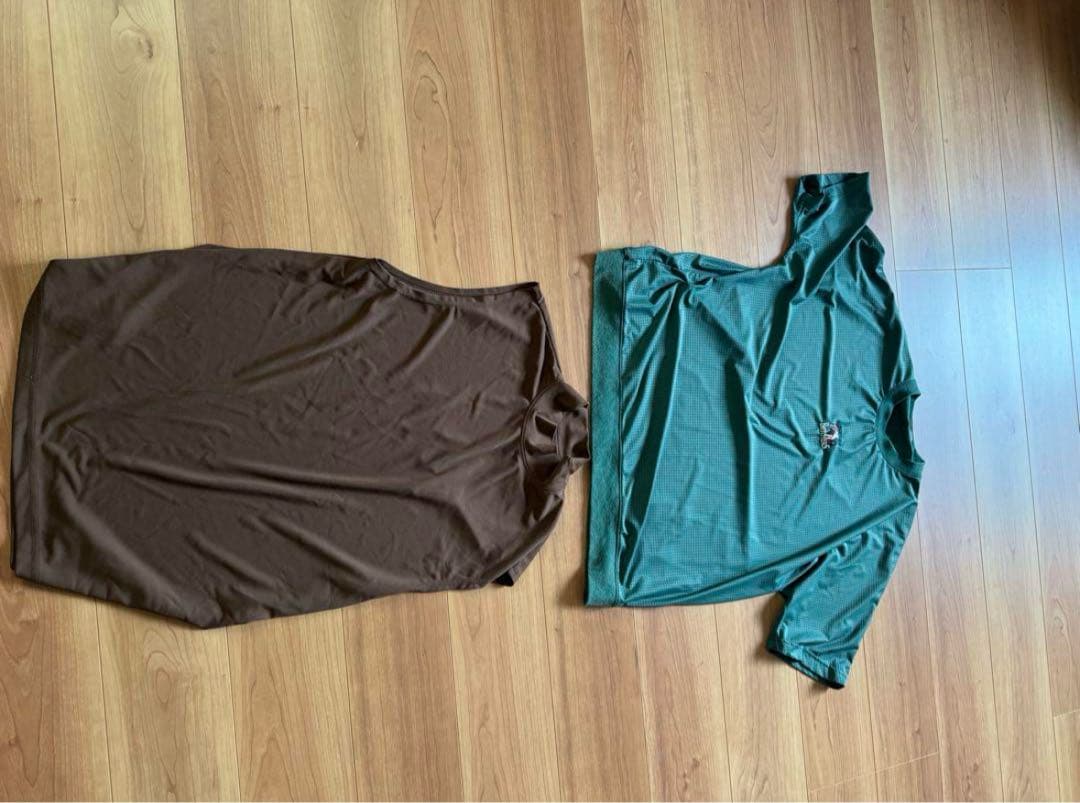 ゴルフウェア　シャツとモックネックノースリーブセット