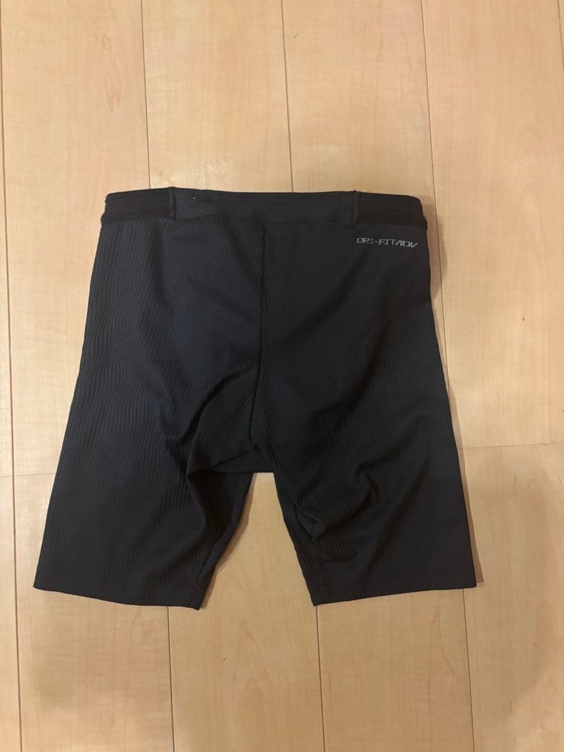 【美品】 Nike エアロスイフト Mサイズ