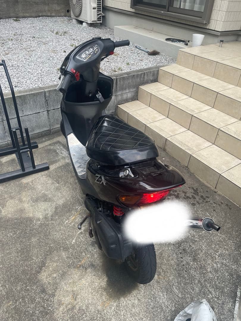 Dio ZX AF35 初期型(埼玉県より)