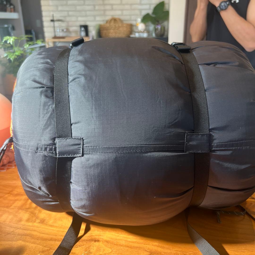 mont-bell Burrow Bag スーパーストレッチ