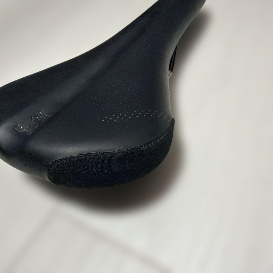 パーツ *WTB* SL8 saddle (black)