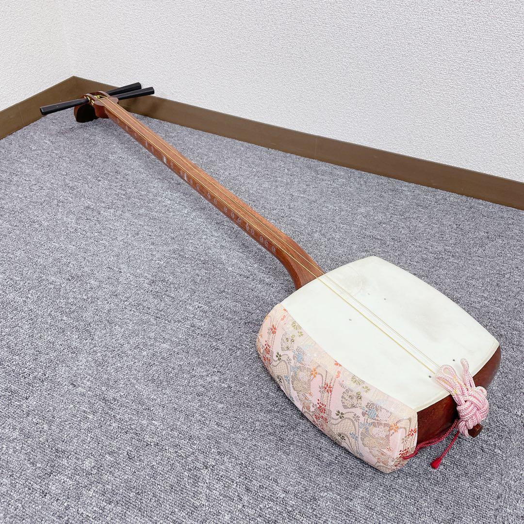 三味線 花梨 平溝 丸打胴 犬皮 細棹 和楽器