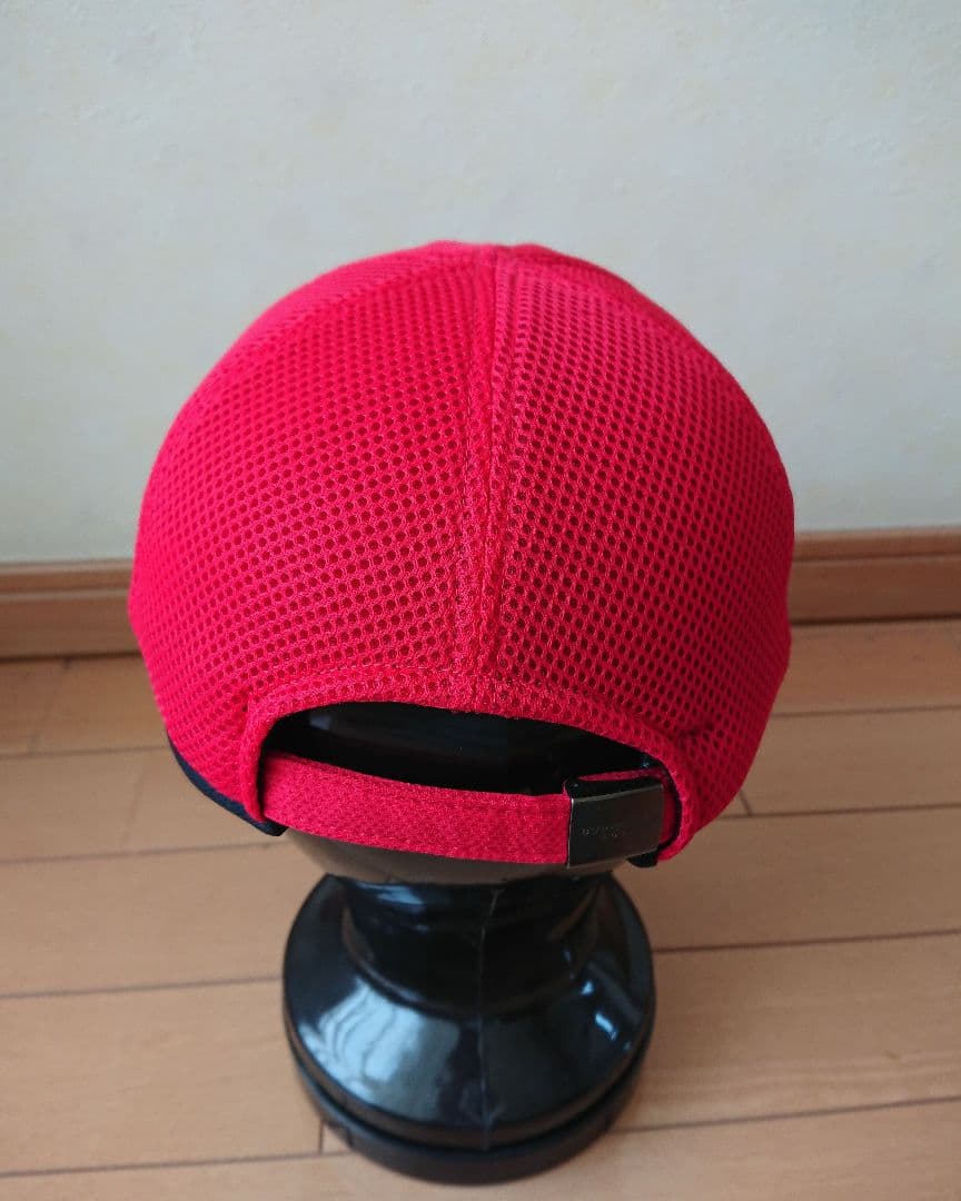 BURBERRY GOLF バーバリー キャップ 帽子 赤 ほぼ新品
