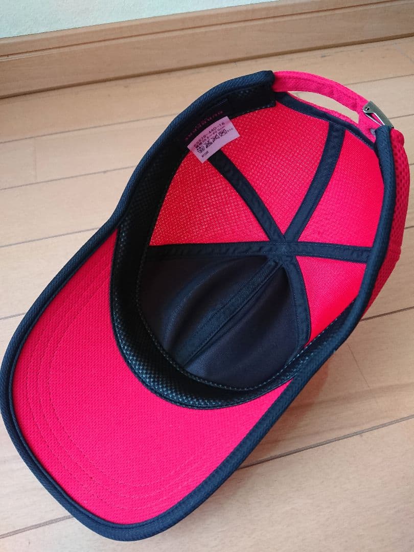 BURBERRY GOLF バーバリー キャップ 帽子 赤 ほぼ新品