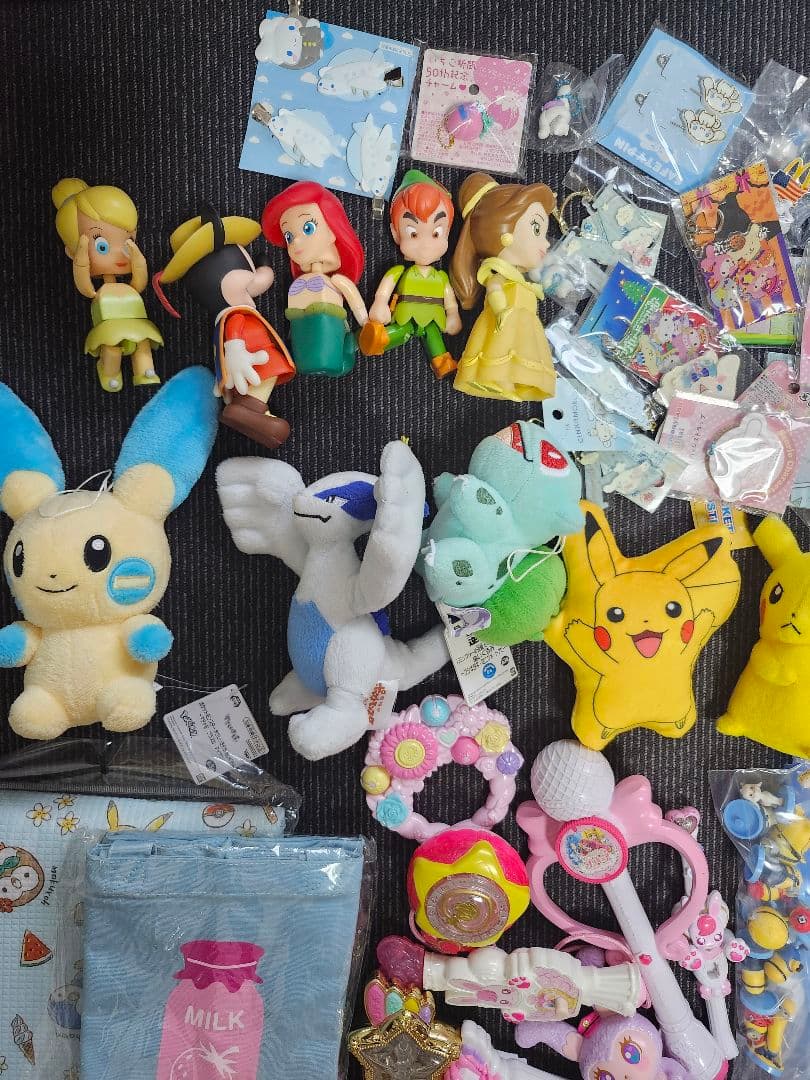 ポケモン　ミニオン　プリキュア　まとめ売り