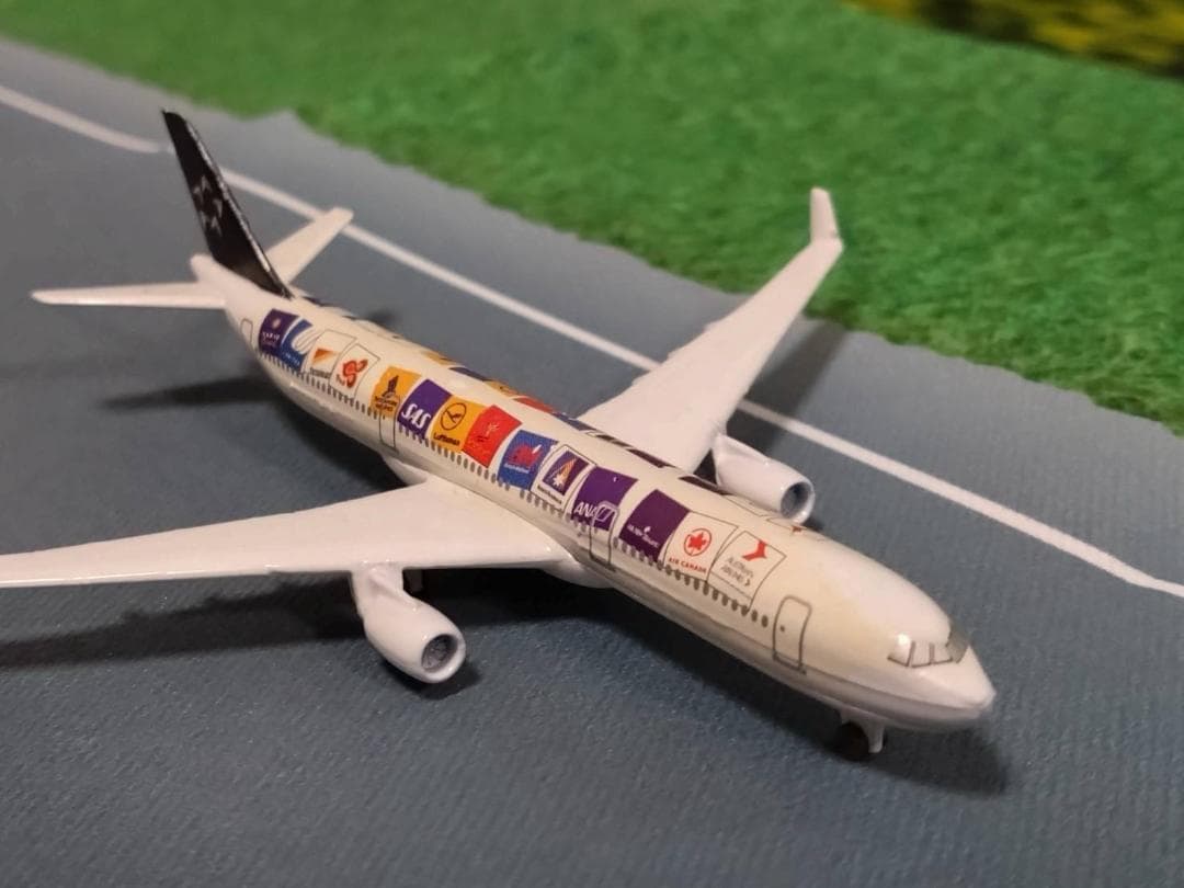 【レア品】シャバク 1/600 オーストリア航空 A330-200スタアラ塗装