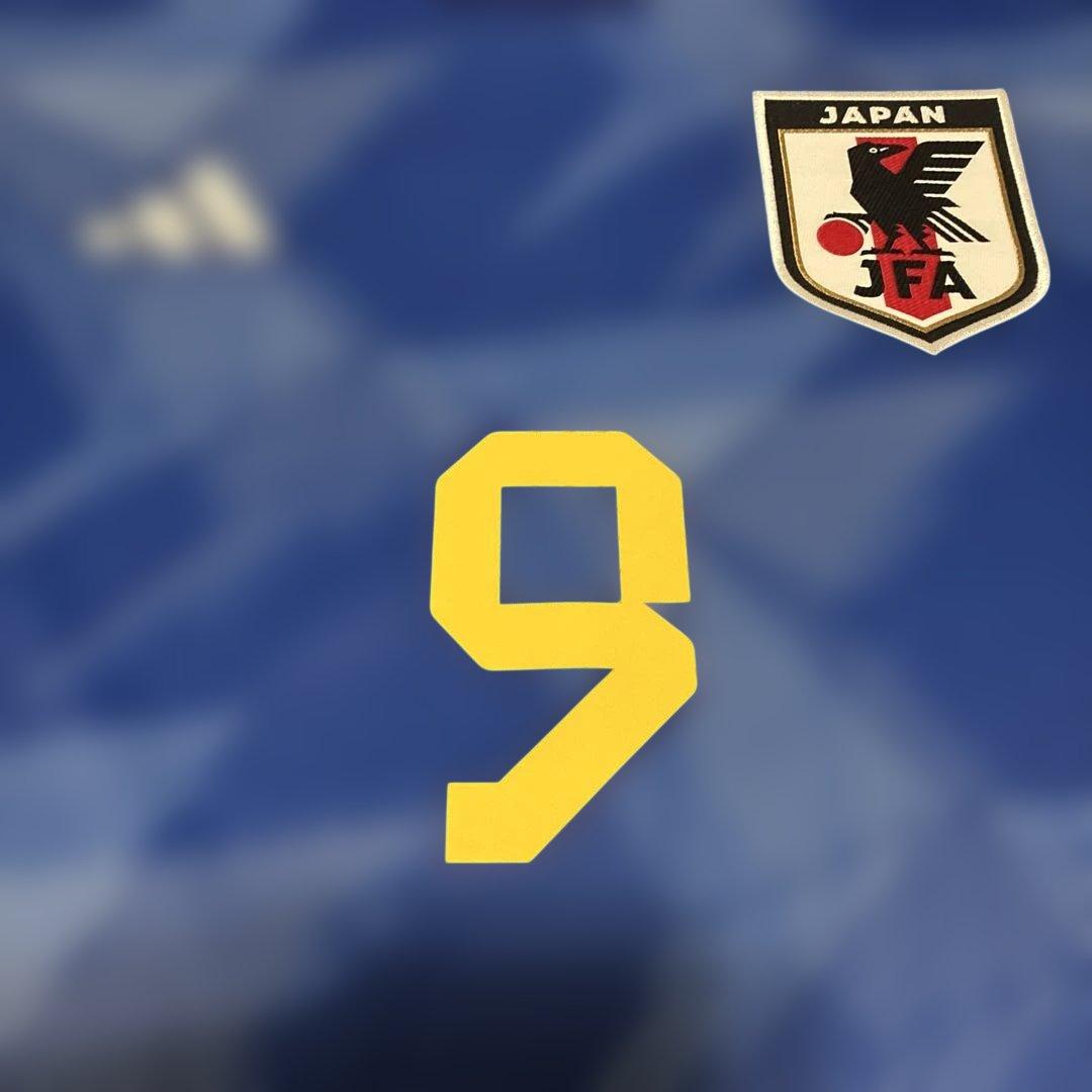 日本代表 サッカーユニフォーム 9番三苫選手