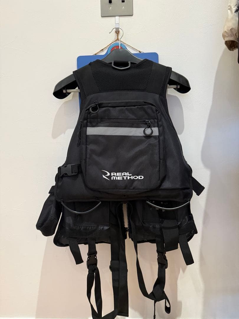 【極美品】タカミヤ リアルメソッド フローティングベスト フィッシングベスト