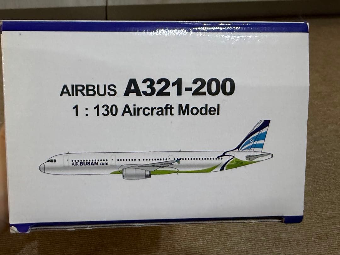 【超稀少】エアプサン A321-200 1/130サイズ モデルプレーン