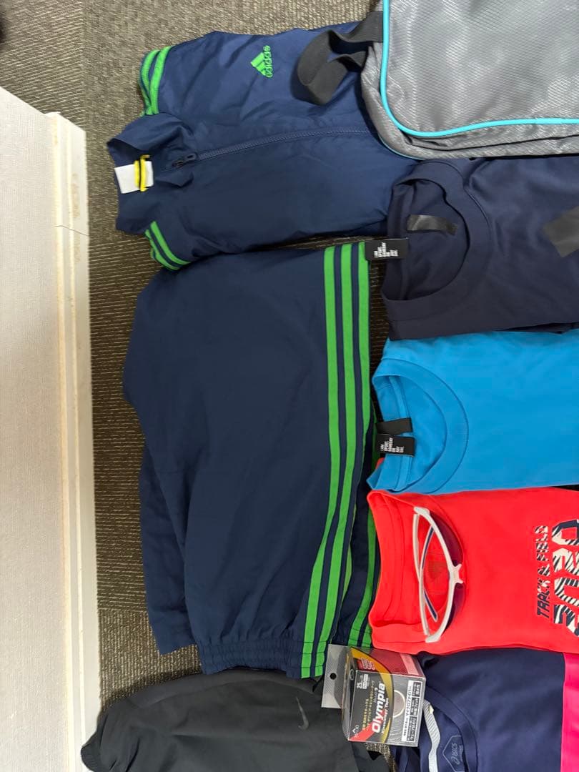 陸上部活セットランニングLサイズTシャツ10枚バッグキャップシューズケース他一式