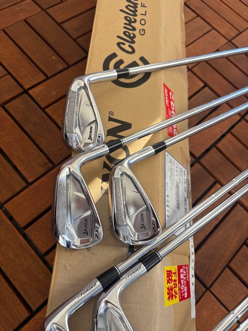 zxi7（P〜5）& zxi4（4番）DG X100 SRIXON 7本セット