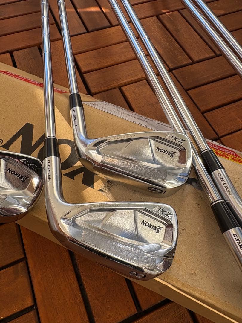 zxi7（P〜5）& zxi4（4番）DG X100 SRIXON 7本セット