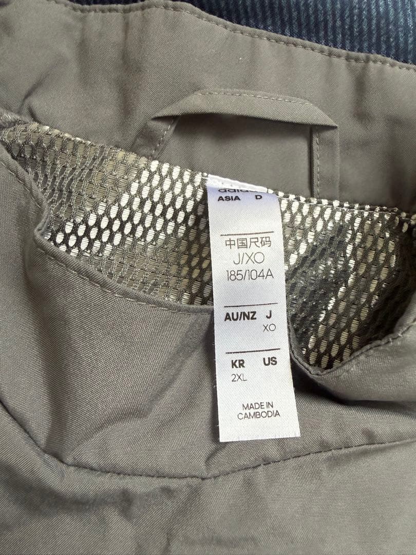 【選手着用品】サッカー日本代表 ピステ XL グレー