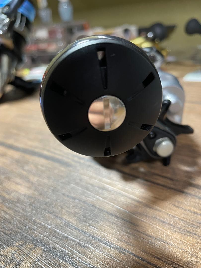 ★使用数回のみ★SHIMANO シマノ 電動リール フォースマスター