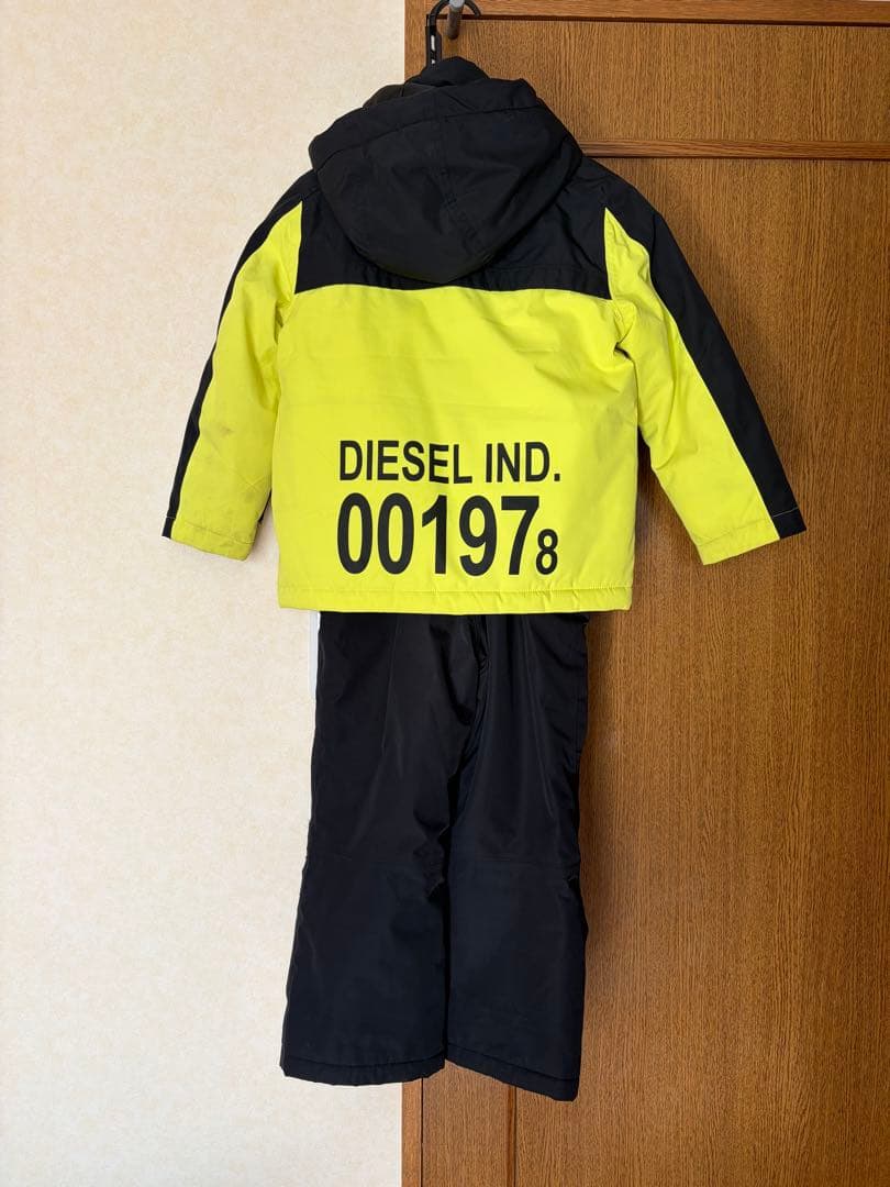 DIESEL キッズ スキーウェア 10Y（130〜140cm）上下セット