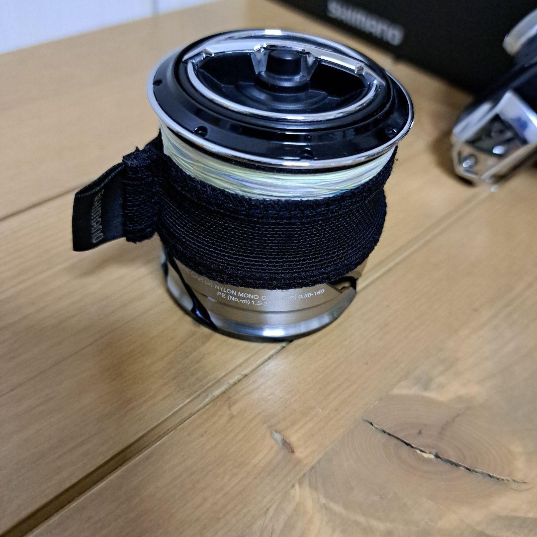 21 TWIN POWER SW4000XG スピニングリール